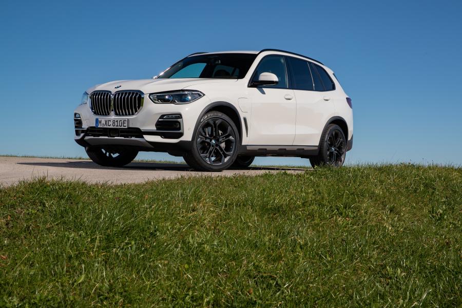  BMW X5 xDrive45e iPerformance (G05) 2019 года  (WW) (фото 46 из 102)